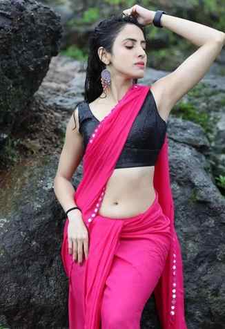 Cash on delivery call girl in Lucknow